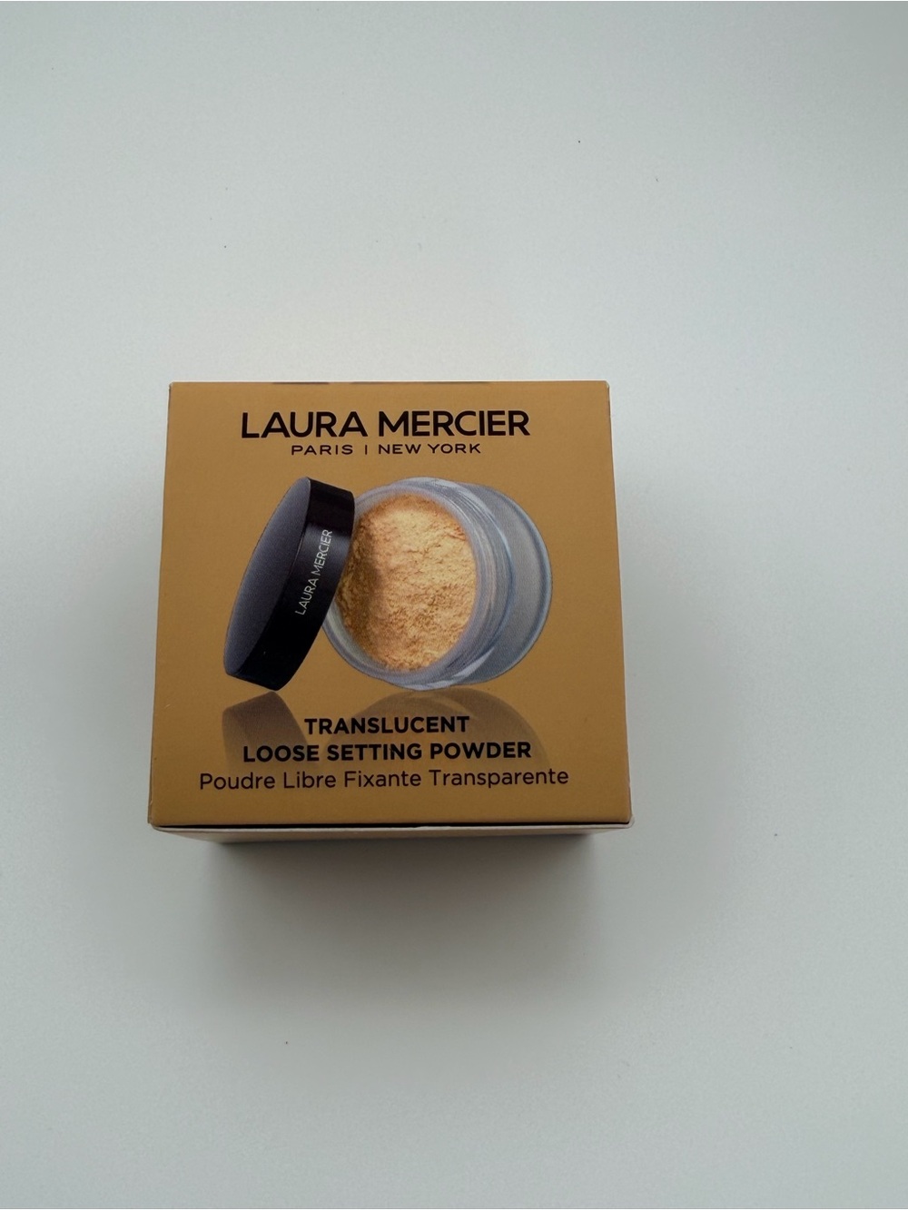 Laura Mercier Mini Translucent Loose Setting Powder - Translucent - Picture 2 of 3